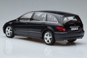 Mercedes R-Class W251 Obsidian Črn Minichamps 1:18 B66962325 Kovina – slika 6 od 7