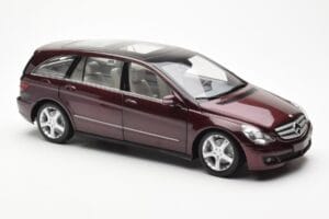 Mercedes R-Class W251 Rdeč Metallic Minichamps 1:18 150034602 Kovina – slika 6 od 8