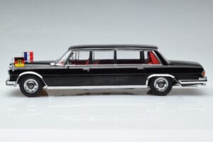 Mercedes 600 Pullman W100 W. Brandt G. Pompidou KK-Scale 1:18 KKDC181134 Kovina – slika 3 od 6