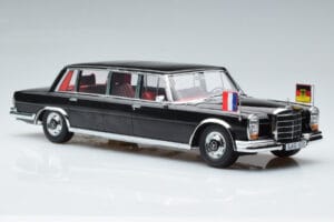 Mercedes 600 Pullman W100 W. Brandt G. Pompidou KK-Scale 1:18 KKDC181134 Kovina – slika 4 od 6