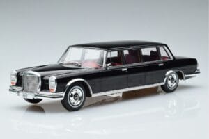 Mercedes 600 LWB Pullman W100 Črn MCG 1:18 MCG18187 Kovina