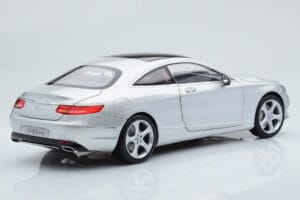 Mercedes S-Class W222 Iridium Srebrn Norev 1:18 B66961242 Kovina – slika 3 od 8