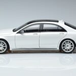 Mercedes S-Class W222 AMG Line Norev 1:18 183792 Kovina - image 4 of 7