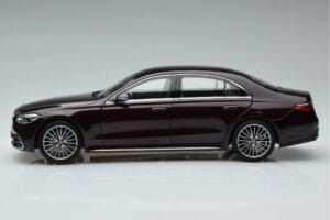 Mercedes S-Class W223 AMG Line Rdeč Norev 1:18 183804 Kovina – slika 5 od 8