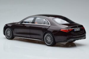 Mercedes S-Class W223 AMG Line Rdeč Norev 1:18 183804 Kovina – slika 7 od 8