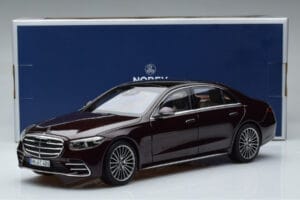 Mercedes S-Class W223 AMG Line Rdeč Norev 1:18 183804 Kovina – slika 8 od 8