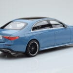 Mercedes S-Class W223 Vintage Modra Norev 1:18 - image 3 of 7