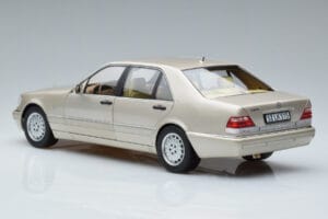 Mercedes S600 W140 Srebrna Norev 1:18 183723 Kovina – slika 6 od 7