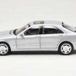 Mercedes S600 W220 Srebrna Metallic Norev 1:18 - image 4 of 8
