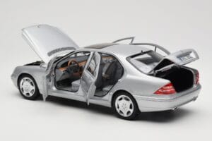 Mercedes S600 W220 Srebrna Metallic Norev 1:18 183810 Kovina – slika 5 od 8