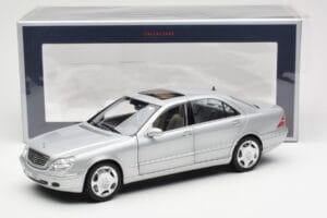 Mercedes S600 W220 Srebrna Metallic Norev 1:18 183810 Kovina – slika 8 od 8