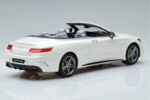 Mercedes AMG S63 A217 Kabriolet Diamond Bel GT Spirit 1:18 B66965712 Smola – slika 2 od 6