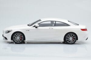 Mercedes AMG S63 C217 Coupe Bel GT Spirit 1:18 B66960372 Smola – slika 3 od 6