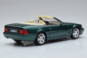 Mercedes SL500 R129 Zelena Metalik Norev 1:18 183753 Kovina – slika 4 od 8