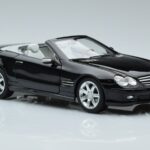 Mercedes SL500 R230 Črn Norev 1:18 183840 Kovina - image 5 of 8