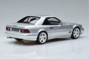 Mercedes SL 73 AMG R129 Brilliant Srebrn Otto 1:18 OT240 Smola – slika 2 od 6