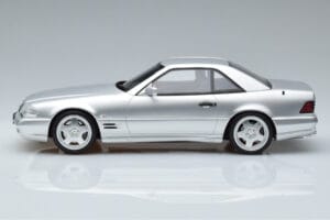 Mercedes SL 73 AMG R129 Brilliant Srebrn Otto 1:18 OT240 Smola – slika 3 od 6