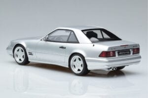Mercedes SL 73 AMG R129 Brilliant Srebrn Otto 1:18 OT240 Smola – slika 5 od 6