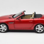 Mercedes SLK R172 Designo Zircon Rdeč Minichamps 1:18 - image 4 of 8