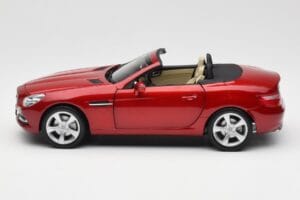 Mercedes SLK R172 Designo Zircon Rdeč Minichamps 1:18 B66960513 Kovina – slika 4 od 8