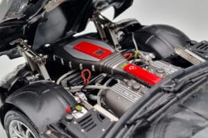 Mercedes SLR McLaren Črn CMC 1:18 M-045F Kovina – slika 9 od 10