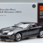 Mercedes SLR McLaren Črn CMC 1:18 - image 10 of 10
