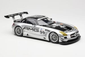 Mercedes SLS AMG GT3 #96 M. Hakkinen AMG Customer Sports 6 Hours of Zhuhai ILMC 2011 Minichamps 1:18 B66960197 Kovina – slika 4 od 6