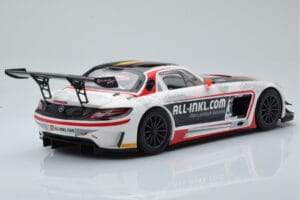 Mercedes SLS AMG GT3 Munnich Motorsport #38 M. Basseng / M. Winkelhock Champions FIA GT1 World Championship 2012 Minichamps 1 – slika 2 od 6
