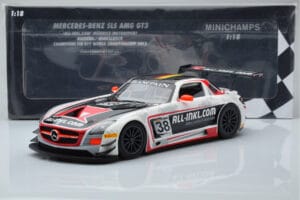 Mercedes SLS AMG GT3 Munnich Motorsport #38 M. Basseng / M. Winkelhock Champions FIA GT1 World Championship 2012 Minichamps 1 – slika 6 od 6