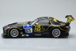 Mercedes SLS AMG GT3 Rowe Racing #125 Zehe / Bullitt / Renger / Hartung ADAC 24 Hours of Nurburgring 2013 Minichamps 1:18 151 – slika 3 od 6