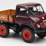 Mercedes Unimog 401 With Westfalia Cabin Schuco 1:18 - image 6 of 8