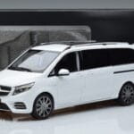 Mercedes V-Class W447 V260L Bel Mercedes 1:18 QALCN89911149 Kovina - image 8 of 8