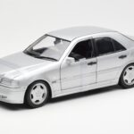 Mercedes C36 AMG W202 Srebrna UT Models 1:18