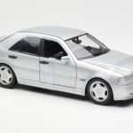 Mercedes C36 AMG W202 Srebrna UT Models 1:18 - image 4 of 6