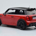 Mini Cooper S JCW F56 Rdeč Otto 1:18 - image 5 of 6