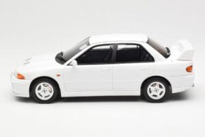 Mitsubishi Lancer Evo III Scotia Bel Otto 1:18 OT1065 Smola – slika 3 od 6