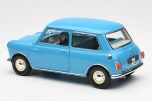 Morris Mini Minor Moder Kyosho 1:18 08964BL Kovina – slika 7 od 8