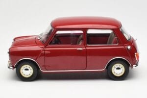 Morris Mini Minor Rdeč Kyosho 1:18 08964R Kovina – slika 4 od 8