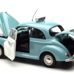 Morris Minor Policija Modra & Bela Minichamps 1:18 - image 5 of 8