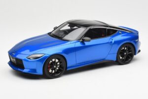 Nissan Fairlady Z Z35 Bayside Moder GT Spirit 1:18