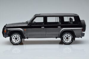 Nissan Patrol GR Y60 Siv Otto 1:18 OT993 Smola – slika 3 od 6