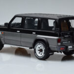 Nissan Patrol GR Y60 Siv Otto 1:18 - image 5 of 6