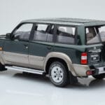 Nissan Patrol GR Y61 Zelen Otto 1:18 - image 4 of 5