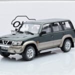 Nissan Patrol GR Y61 Zelen Otto 1:18 - image 5 of 5