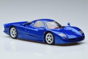Nissan R390 GT1 Road Car GT Spirit 1:18 GT403 Smola – slika 4 od 6