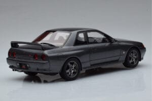 Nissan Skyline GT-R BNR32 Nismo Siv Otto 1:18 OT411 Smola – slika 2 od 6