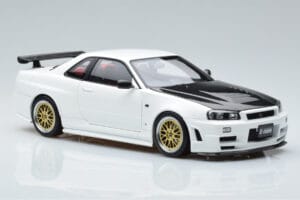 Nissan Skyline GT-R R34 Nismo Z-Tune Bel MotorHelix 1:18 M83407 Kovina – slika 6 od 11