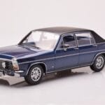 Opel Diplomat B Temno Modra Metalik MCG 1:18