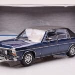 Opel Diplomat B Temno Modra Metalik MCG 1:18 - image 6 of 6