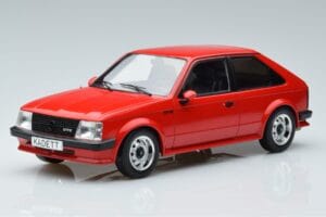 Opel Kadett D GTE Rdeč MCG 1:18 MCG18269 Kovina